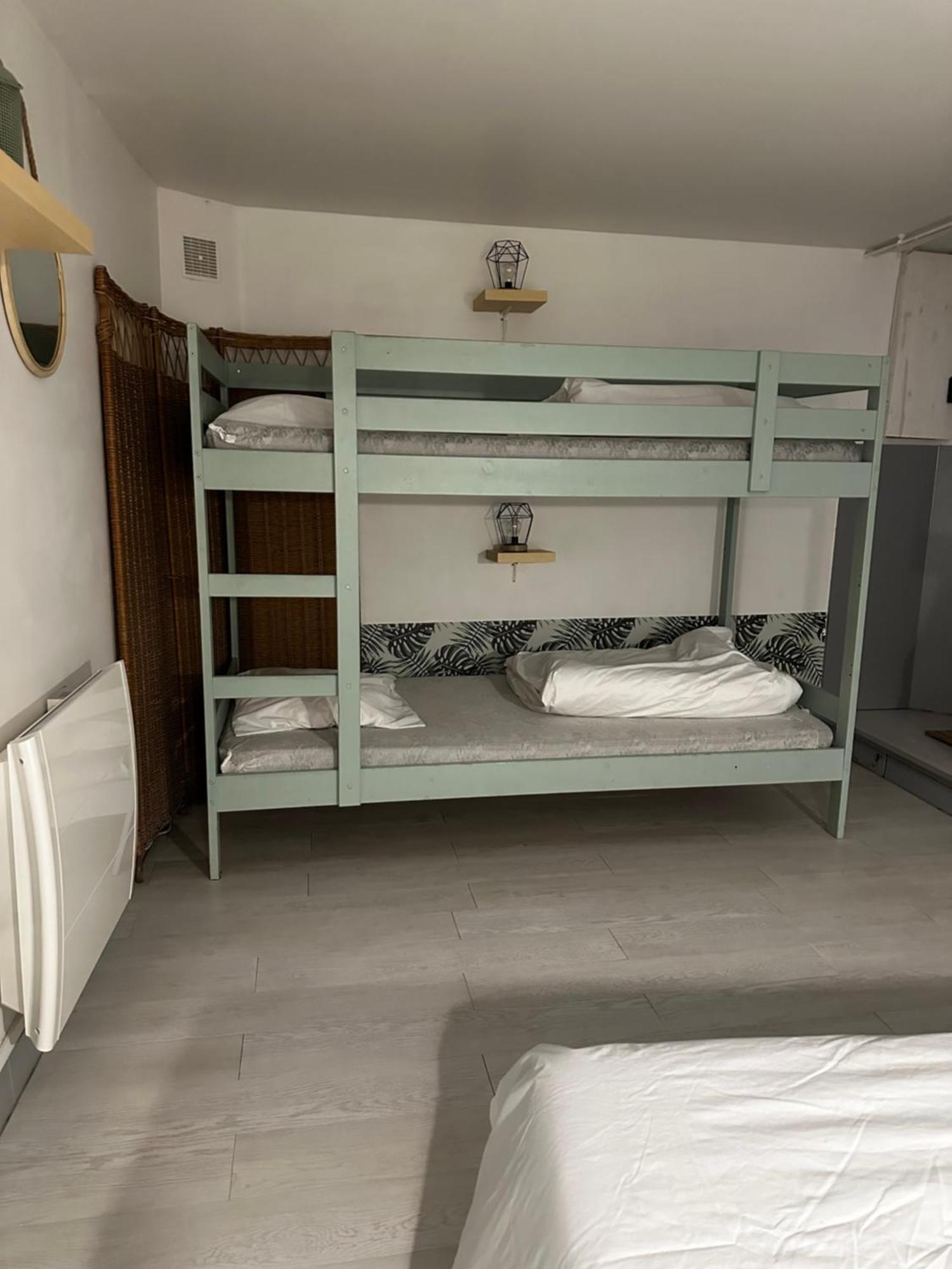Houlgate Souplex 50M Plage Et Commerces Екстериор снимка
